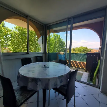 Port 3 Pieces Climatise 80m2 Proche De *