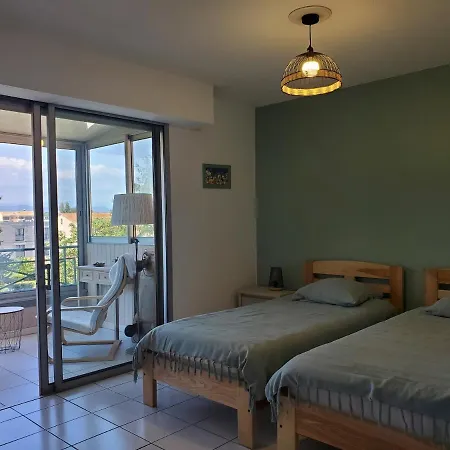 Apartment Port 3 Pieces Climatise 80m2 Proche De Frejus
