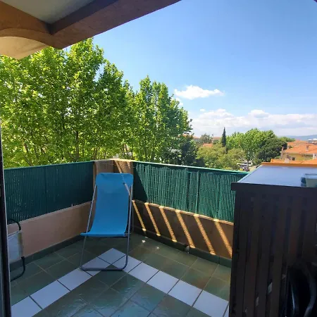 Port 3 Pieces Climatise 80m2 Proche De