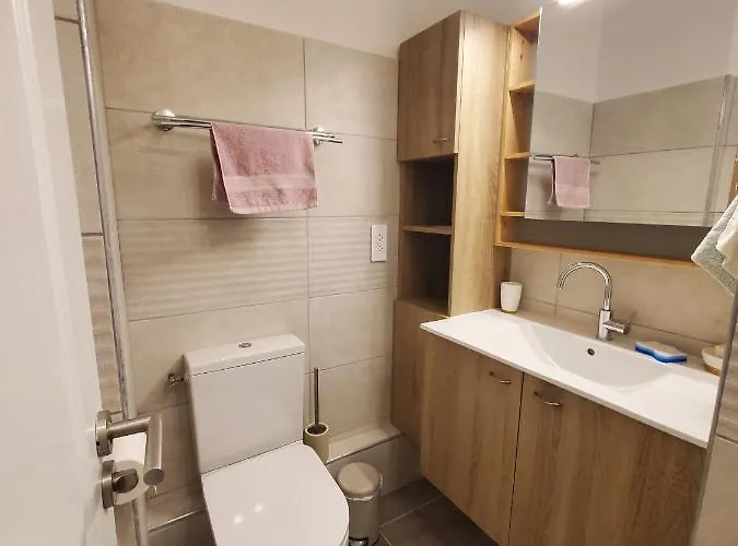 Port 3 Pieces Climatise 80m2 Proche De * Fréjus